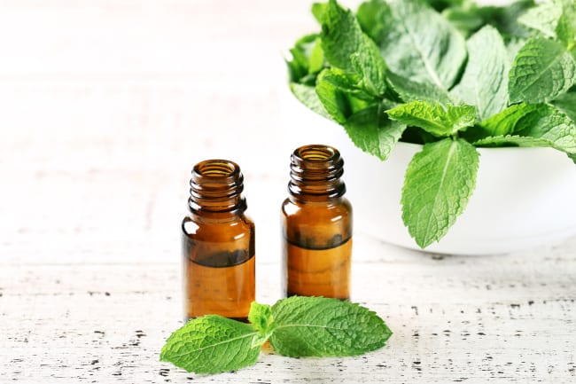 Essential Oils: How to Use Peppermint Oil
